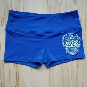 Constantly varied gear shorts